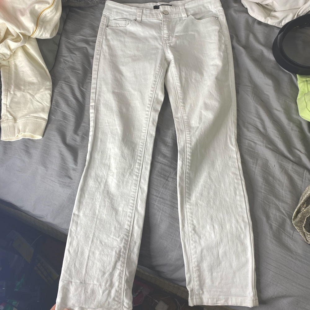 White House Black Market Slim Ankle White Jeans‼️ - Picture 7 of 15
